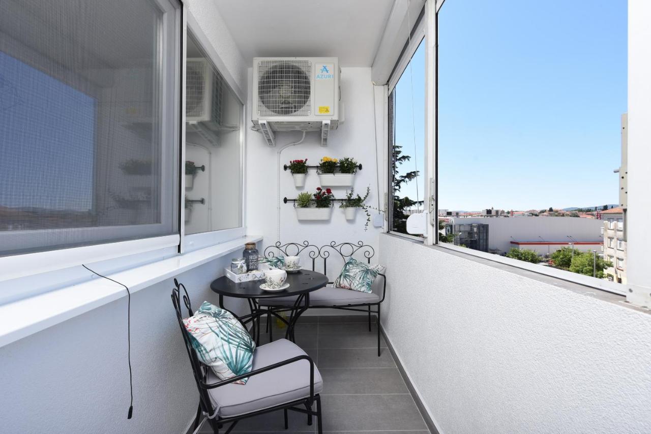 Apartman Niko Zara Esterno foto